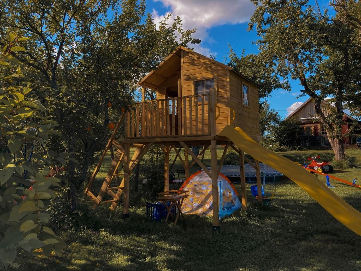 Starp Debesim Un Zemi Guest House Kraslava Luaran gambar