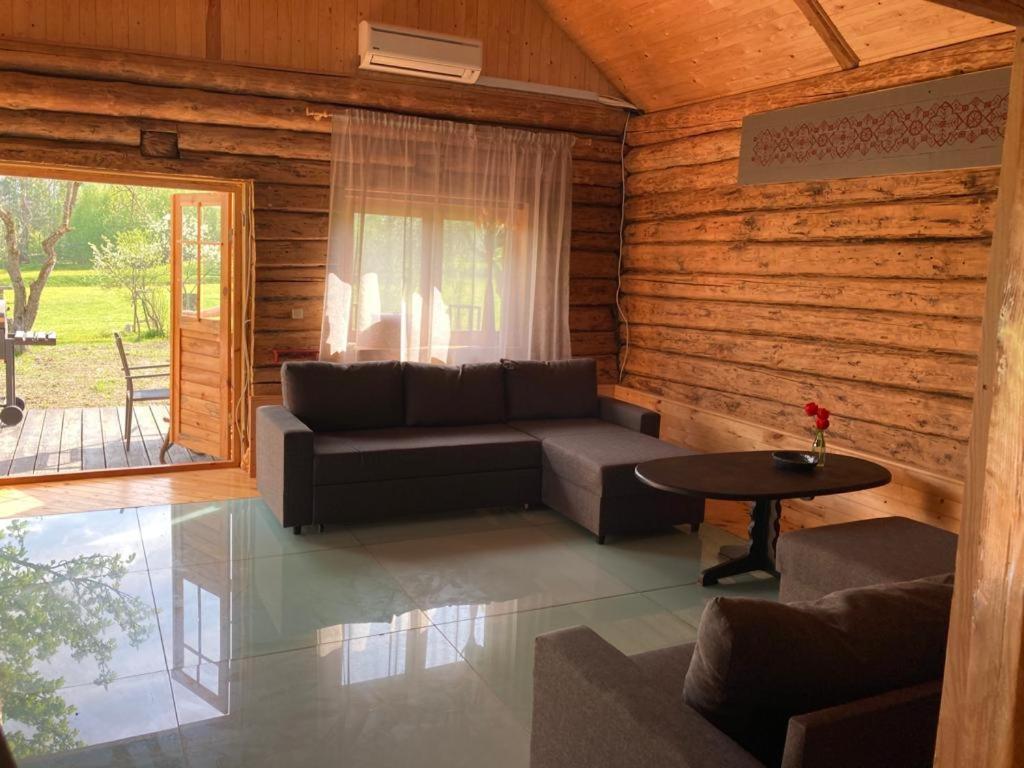 Starp Debesim Un Zemi Guest House Kraslava Luaran gambar